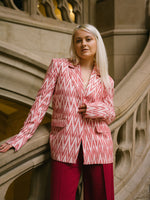 Amira Blazer 4
