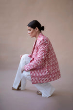 Amira Blazer 8