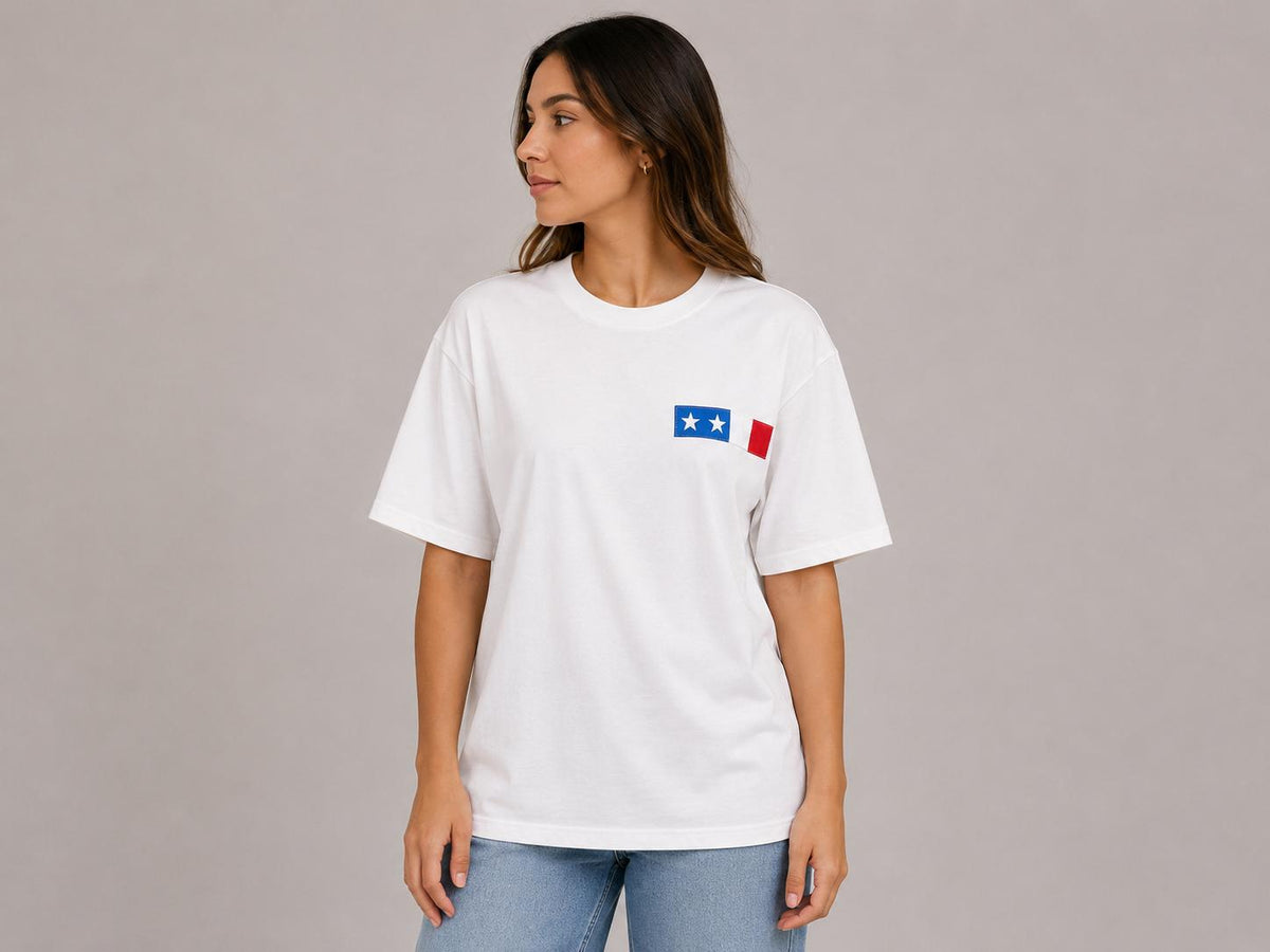 USA Flag Soccer Momento Tee - Unisex