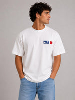 USA Flag Soccer Momento Tee - Unisex 4