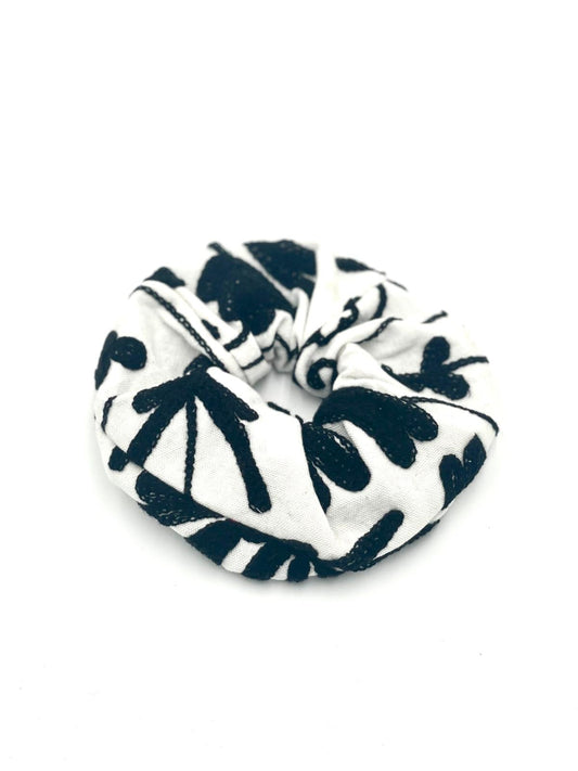 Embroidered Oversized Scrunchie - Black & White