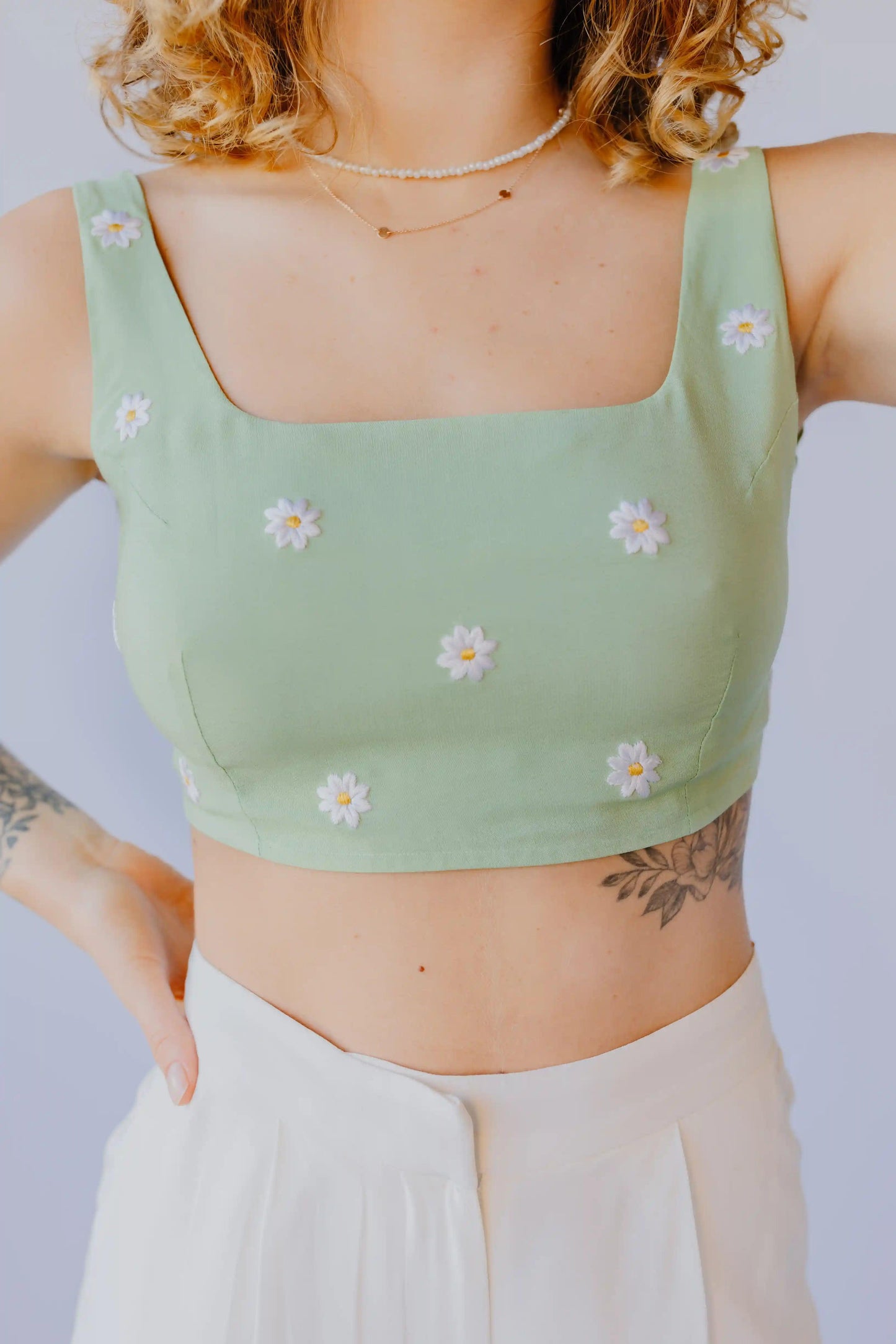 Daisy embroidered tank top - Transcend